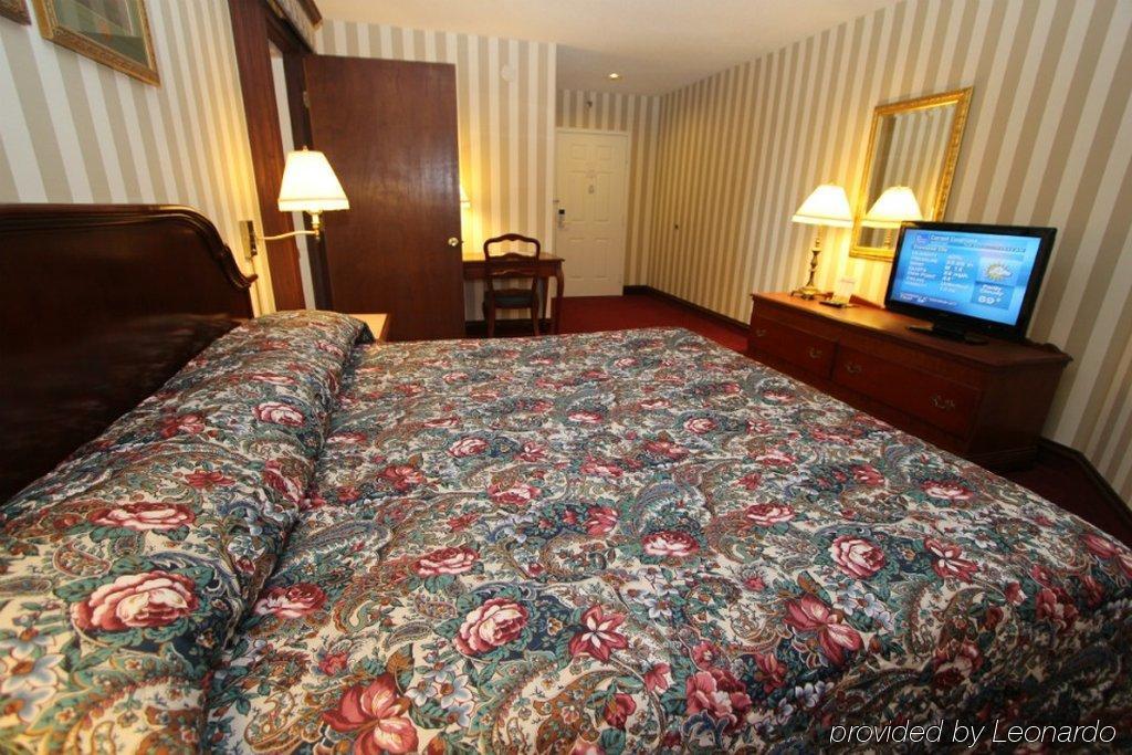 Bayshore Resort Траверс-Сити Номер фото